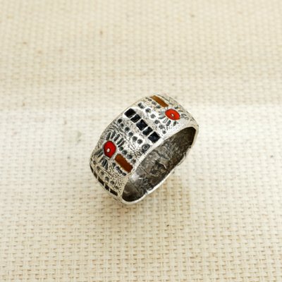 Кольцо Солнцеворот серебряное этно