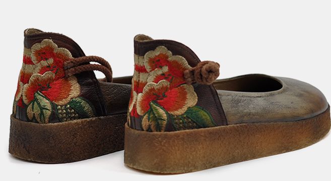 Artmu туфли с цветами на пятке