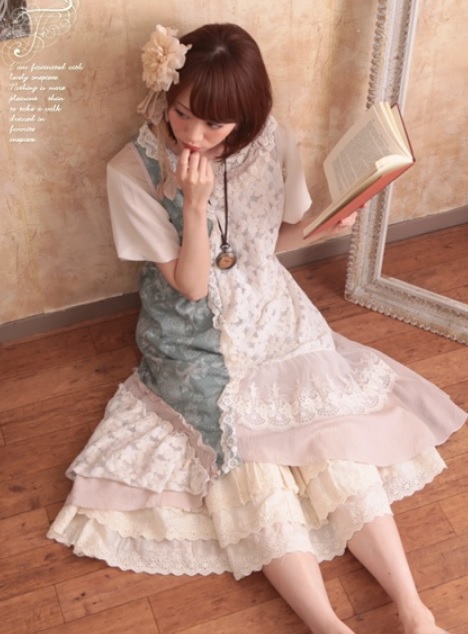 Mori girl платье комбинированное с кружевами