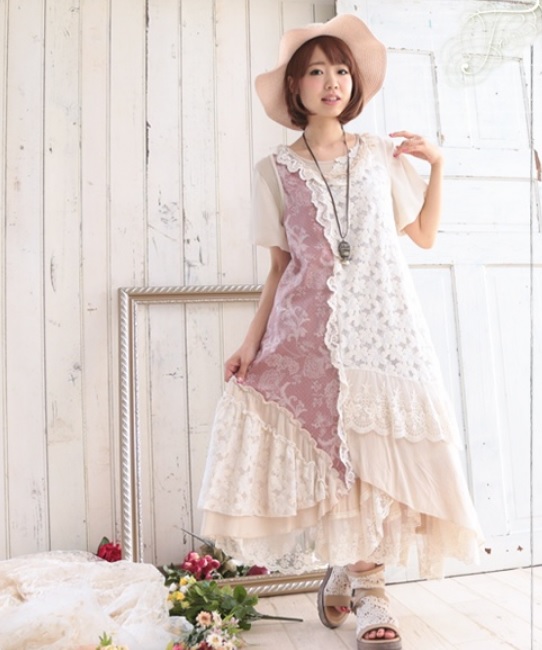 Mori girl платье комбинированное с кружевами