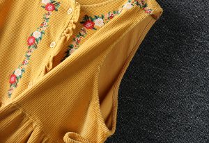 Left-lefty вельветовый сарафан с вышивкой